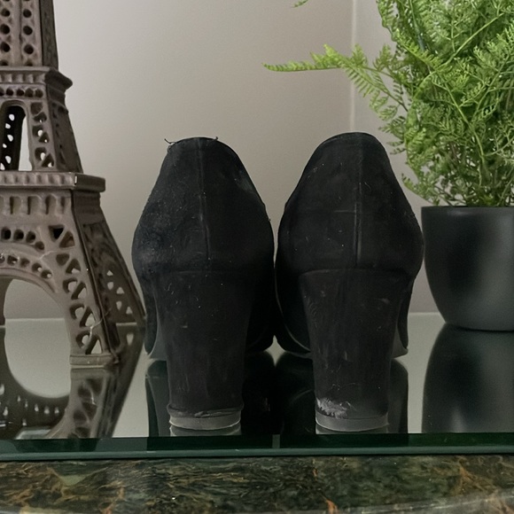 Stuart Weizman size 36 Black Suede Bootie - Picture 5 of 10